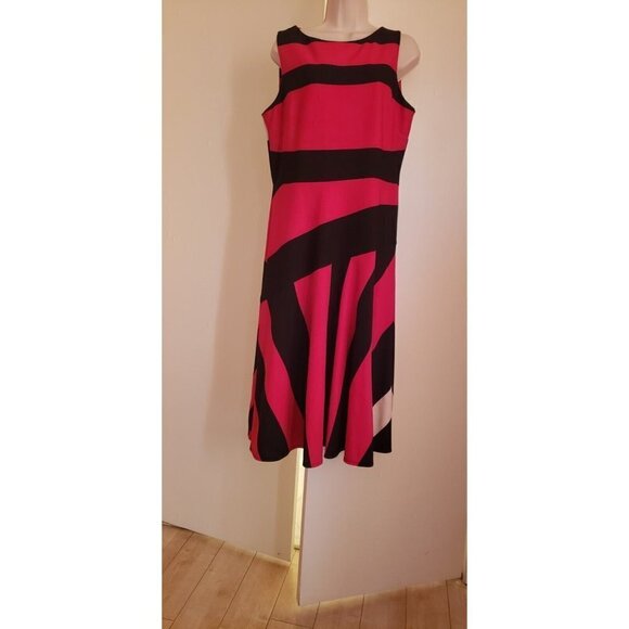 Danny & Nicole Dresses & Skirts - NWT $79 DANNY & NICOLE SLEEVELESS MIDI FIT & FLARE RED BLACK WHITE  DRESS SZ 16
